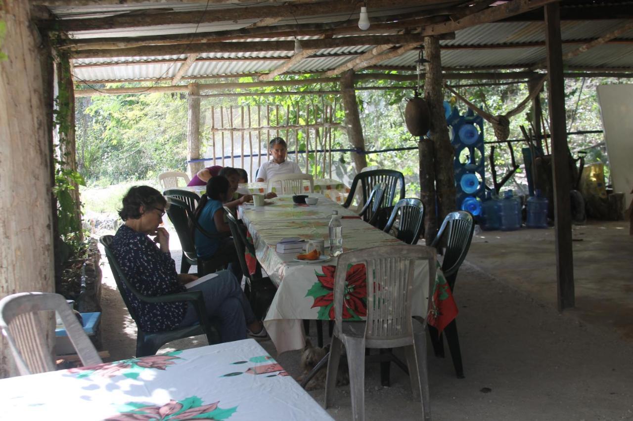 Campamento Yaax Che en Calakmul Conhuas Esterno foto